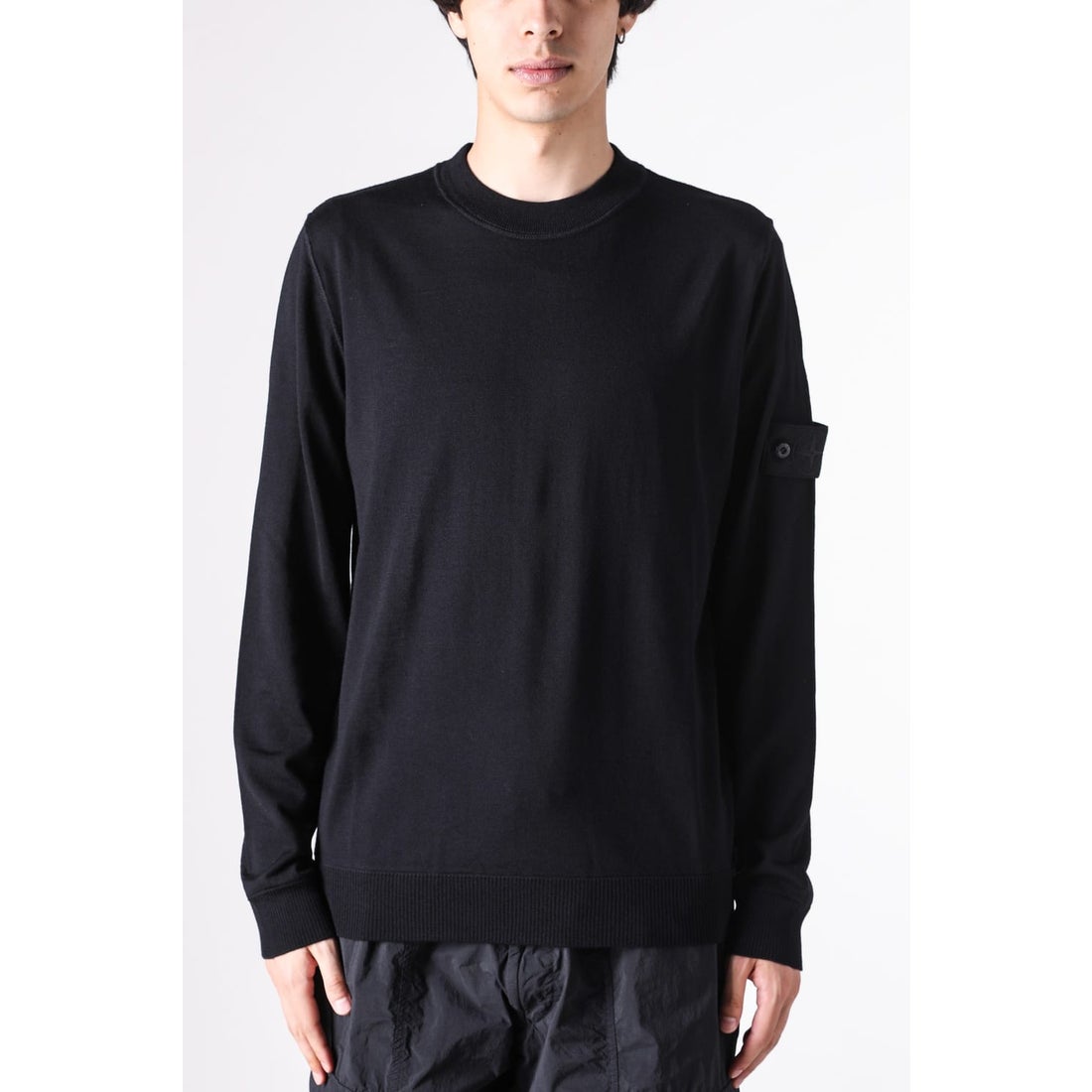 ストーンアイランド STONE ISLAND GHOST CREW NECK （BLACK） -FASCINATE