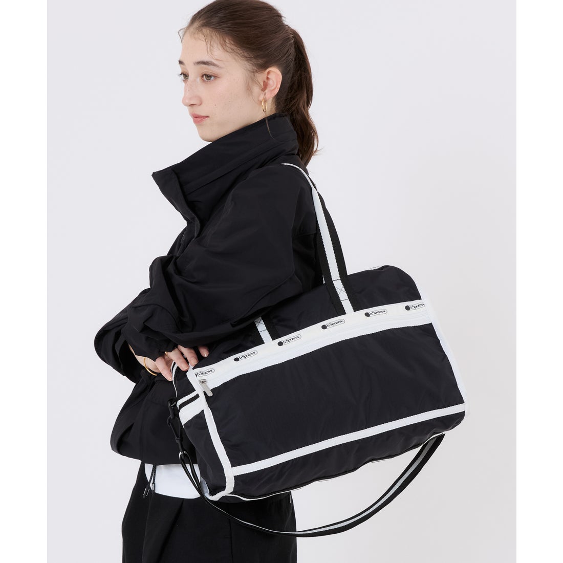 美品 レスポートサック DELUXE MED WEEKENDER スペクテイター レスポートサック LeSportsac DELUXE MED WEEKENDER （スペクテイター