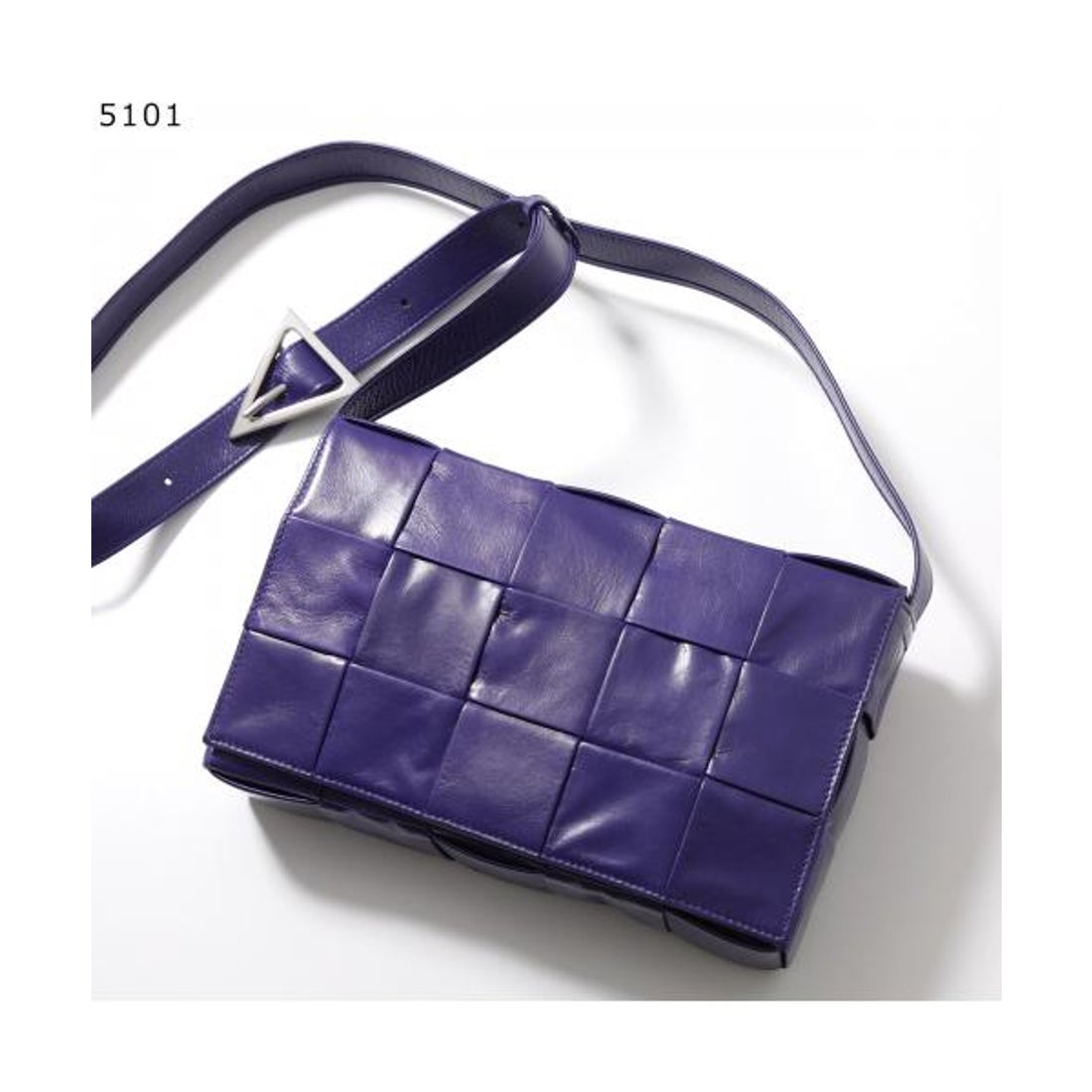 ボッテガヴェネタ BOTTEGA VENETA BOTTEGA VENETA ショルダーバッグ 667298 VCQ71 マキシイントレ ...