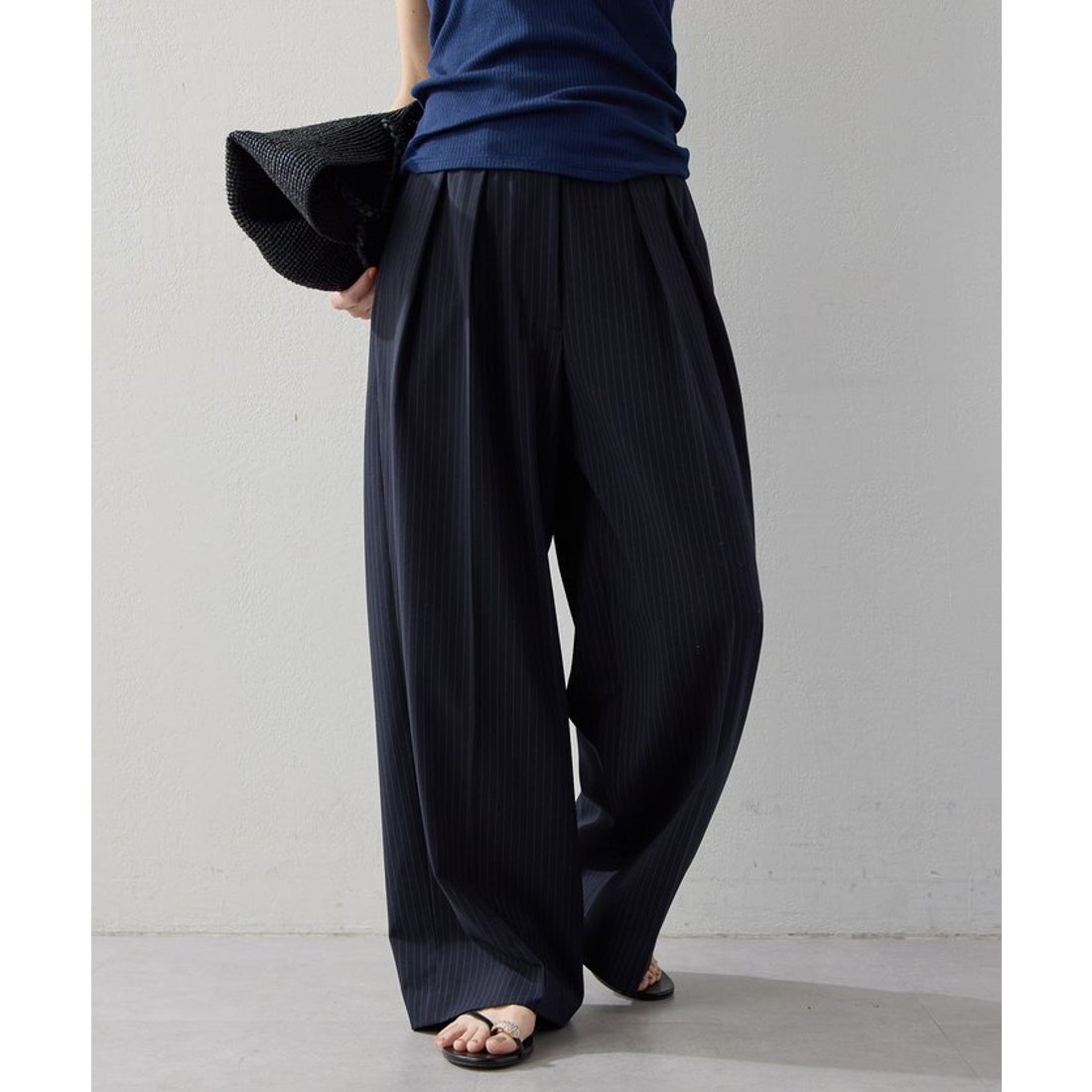 ガリャルダガランテ GALLARDAGALANTE ダブルタックパンツ （navy） - ファッション通販 MAGASEEK(マガシーク)
