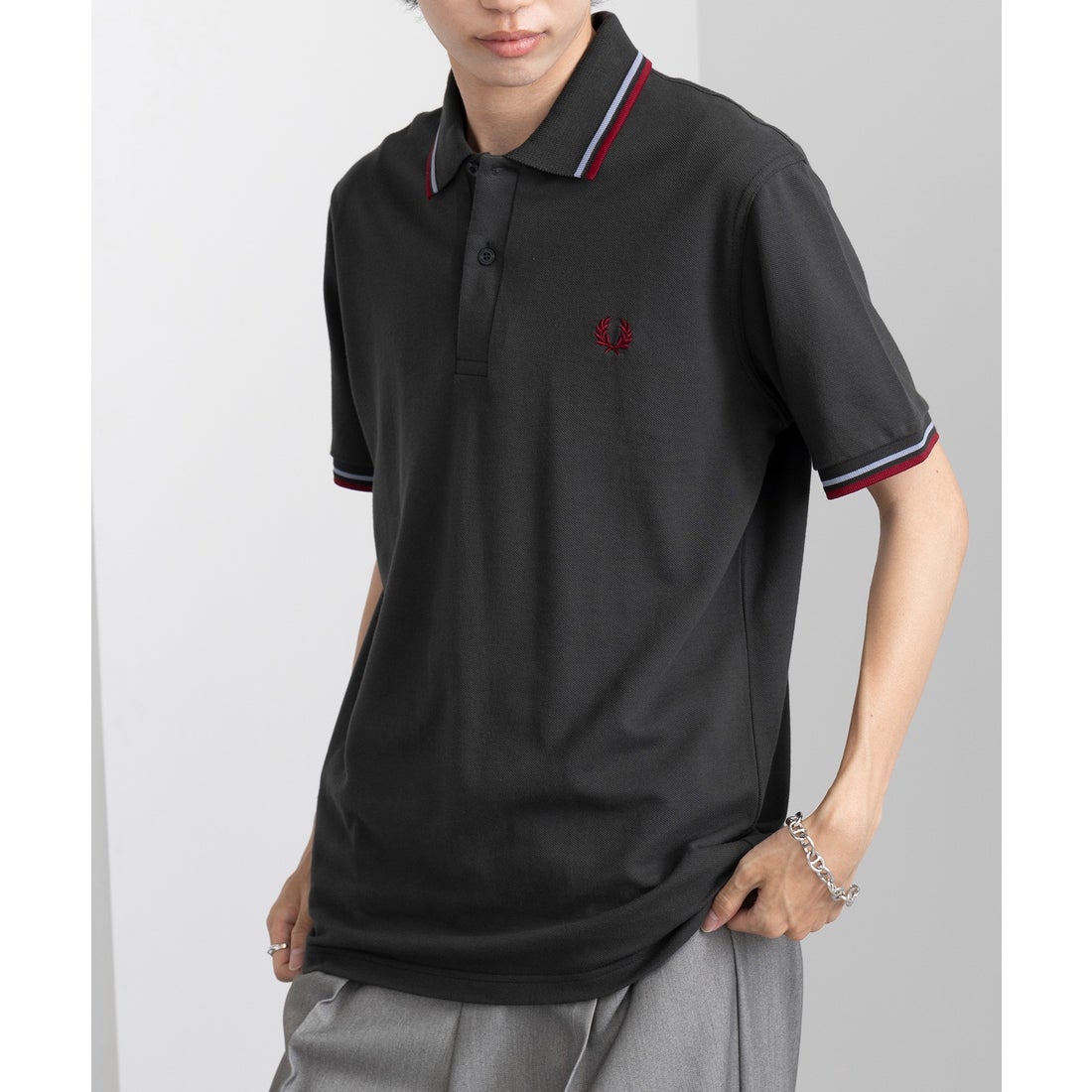 フレッドペリー FRED PERRY 【日本正規品】TWIN TIPPED FRED PERRY 