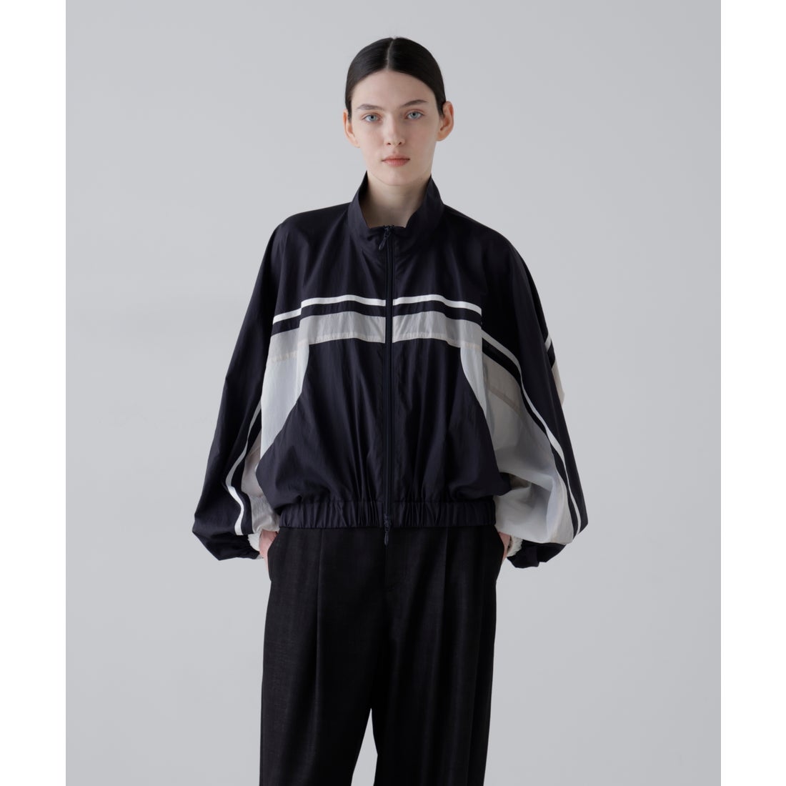 ADORE エアーナイロンブルゾン アドーア ADORE エアーナイロンブルゾン （ネイビー） -ファッション