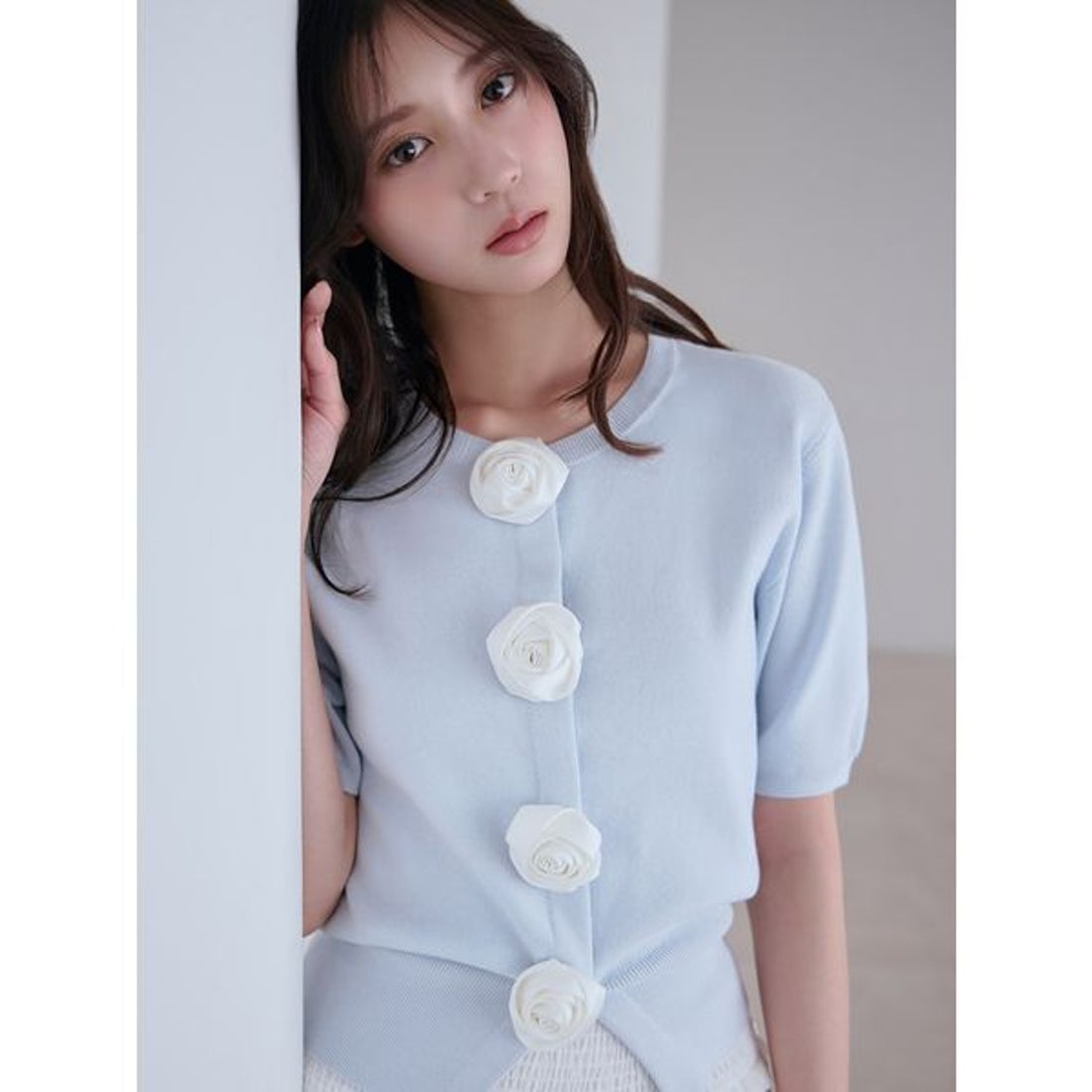 スナイデル SNIDEL 【WEB限定/ROSE Collection】モチーフボタンニット