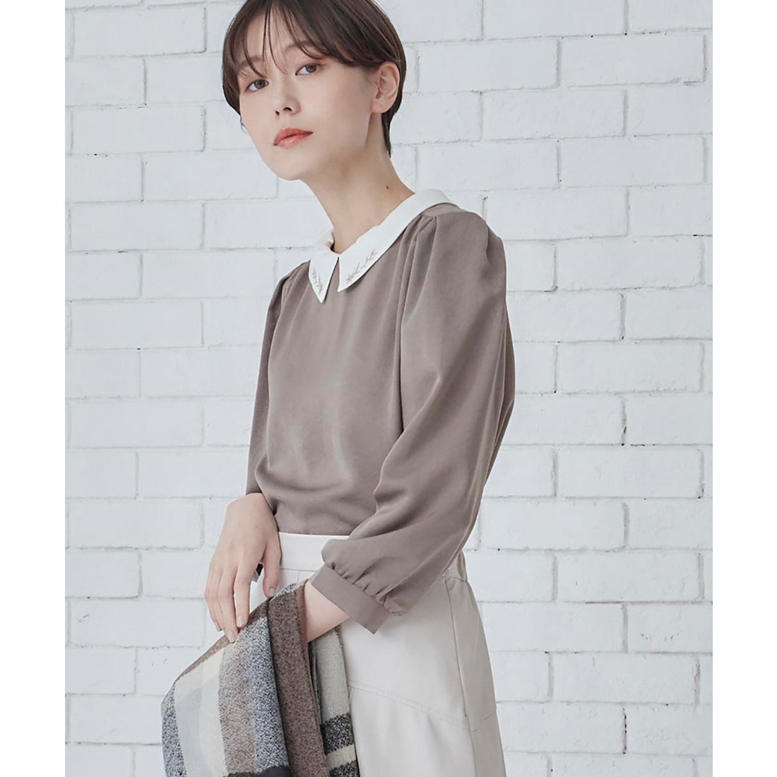 トゥエルブアジェンダ 12Twelve Agenda 衿2way刺繍デザインブラウス