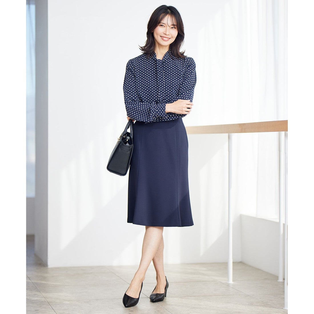 OHGA PATTERN BLOUSE ブラック OHGA パターンブラウス ネイビー 23区 
