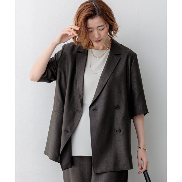 リネンライクグロッシー ハーフスリーブ ダブル ジャケット （グレー系）