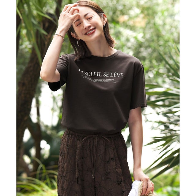 LE SOLEIL SE LEVE ロゴ Tシャツ （ダークブラウン系）