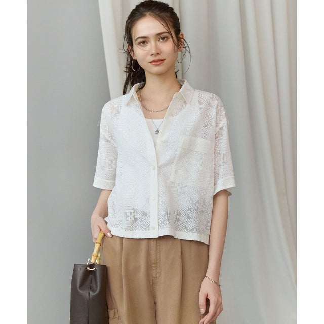 【SLOW/一部店舗限定】モチーフレース 半袖 シャツ （オフホワイト）