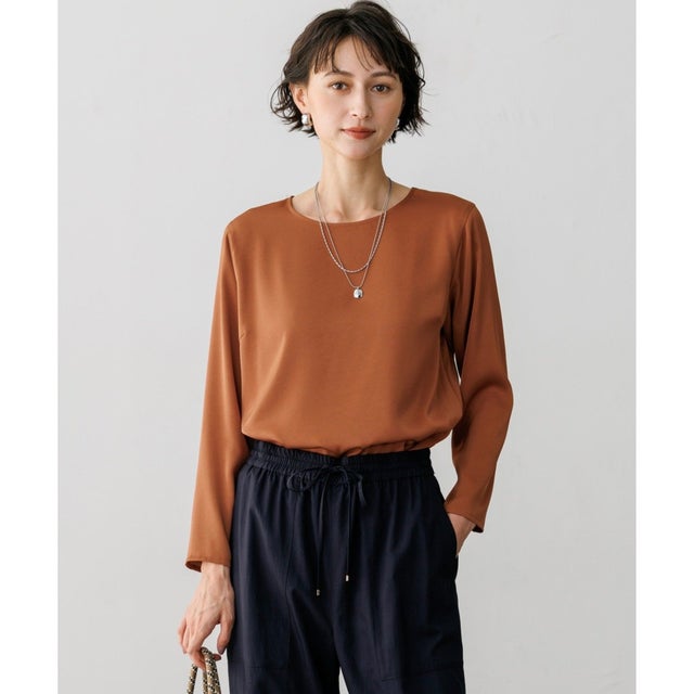 サテン ロングスリーブ Tシャツ （テラコッタ系）