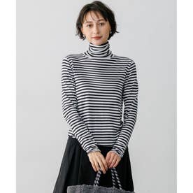 【CLASSY.掲載】スムージーコットン タートルネック ニット （オフ×チャコール系）