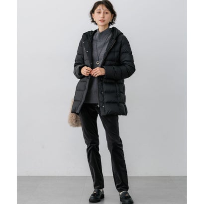 シレータフタ ミドル丈 ダウンコート （ベージュ系）｜詳細画像
