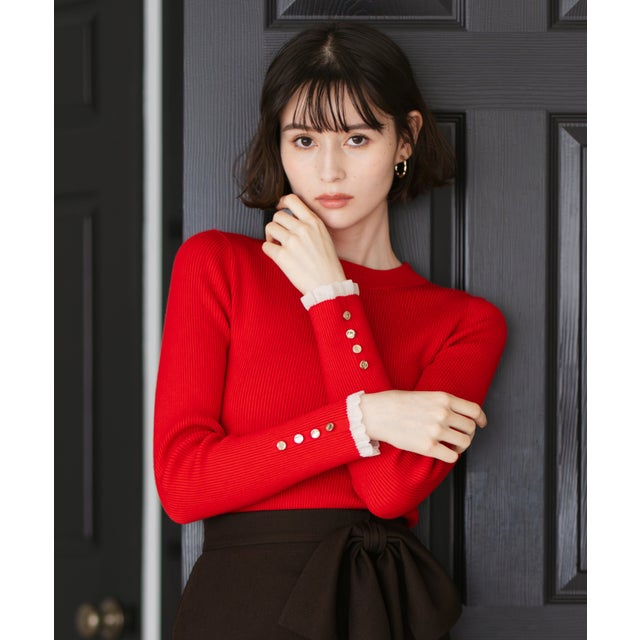 2025秋冬新作 袖フリルボトルネックニット TT548303 （RED）