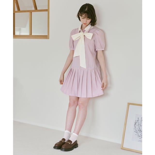 2026秋冬新作 レイヤード襟プリーツミニワンピース TT637402 （PINK）