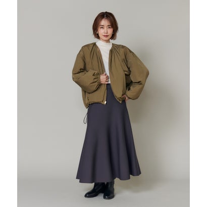 《大きいサイズ》リバーシブル中綿ブルゾン｜軽やかな着心地と機能性を備えた旬のアウター （カーキ3）｜詳細画像