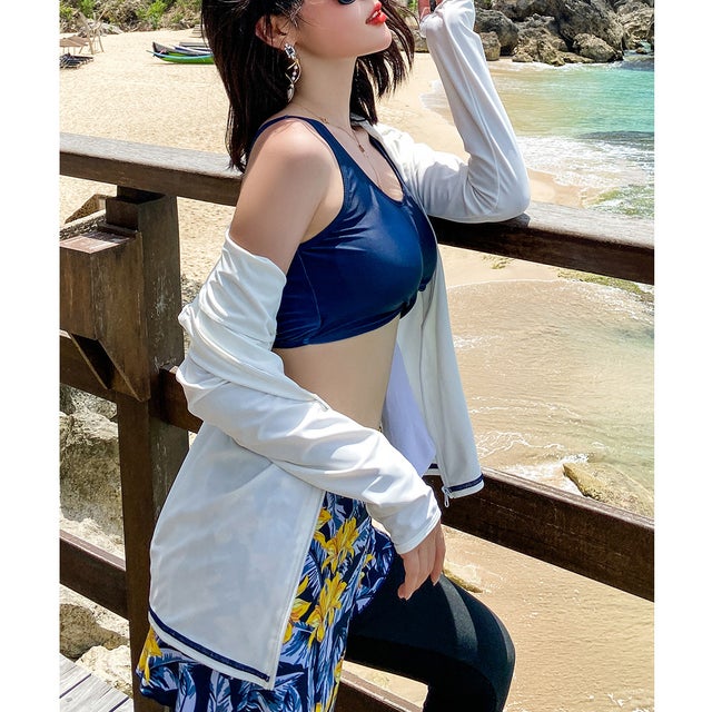 【フィットネス水着上下5点セット】 ビキニ  セパレート 長袖ラッシュガード ショートパンツ レギンス ノンワイヤー スポーツブラ UPF50+【返品不可商品】（ホワイト）