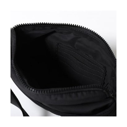 APC A.P.C. クロスボディバッグ H62219 ナイロン （PAAGR/LZZ/NOIR）｜詳細画像