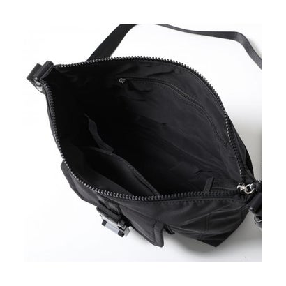 APC A.P.C. ショルダーバッグ Trek H61734 ナイロン （PAAGR/LZZ/NOIR）｜詳細画像