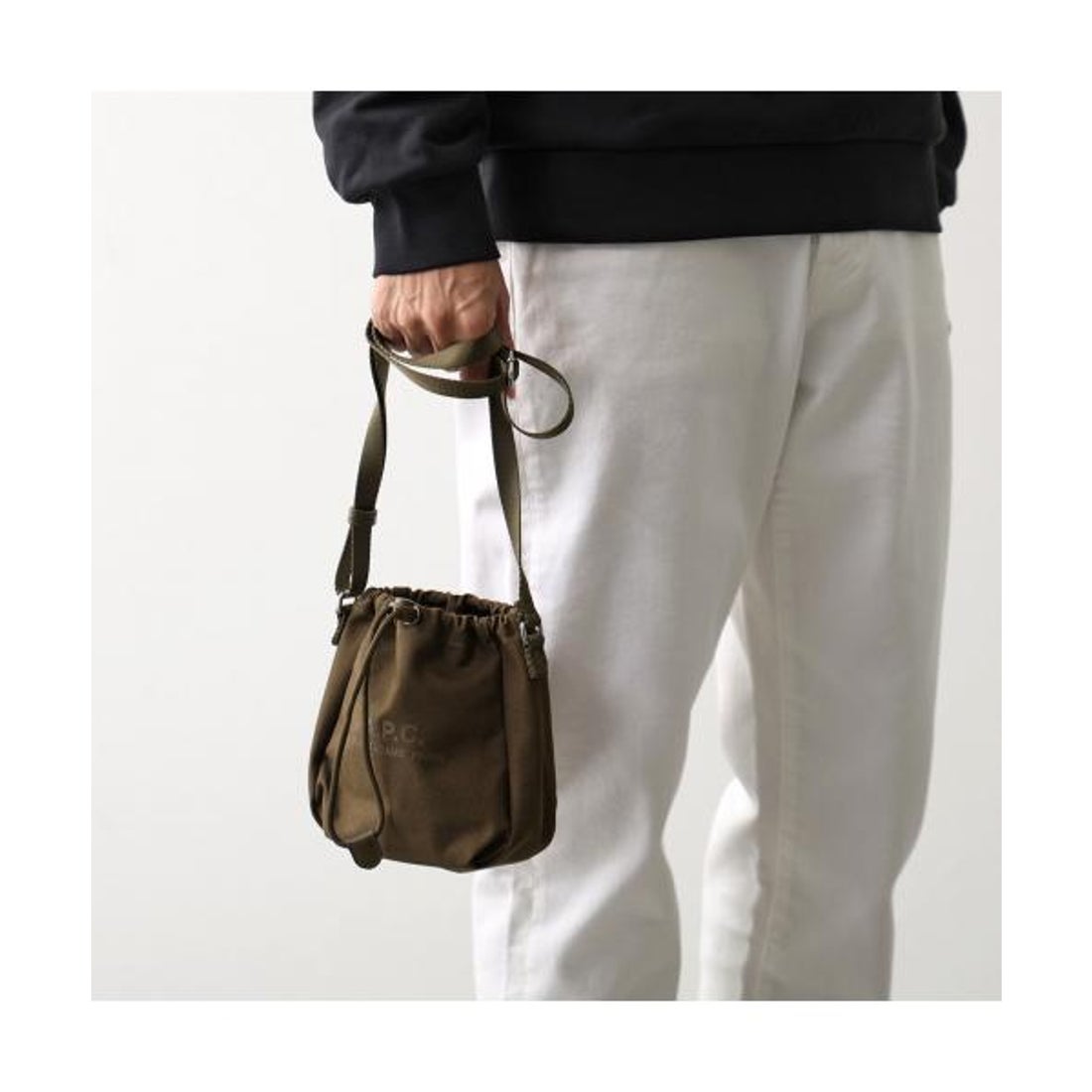 アーペーセー A.P.C. APC A.P.C. クロスボディポーチ BACKSATGE PAAIN