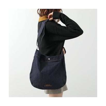 APC A.P.C. ショルダーバッグ besace journal COHIZ M61939 （IAI/INDIGO-インディゴ）｜詳細画像