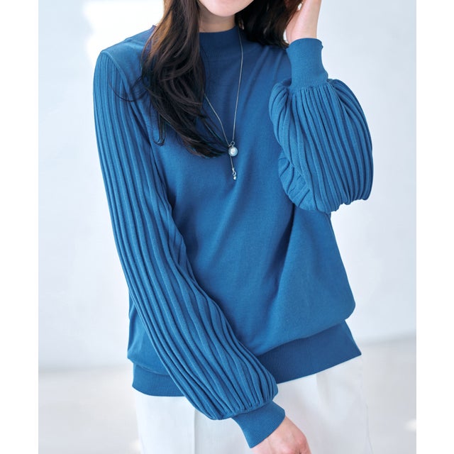 【毛玉になりにくい】大人上品袖プリーツニット （ブルー）