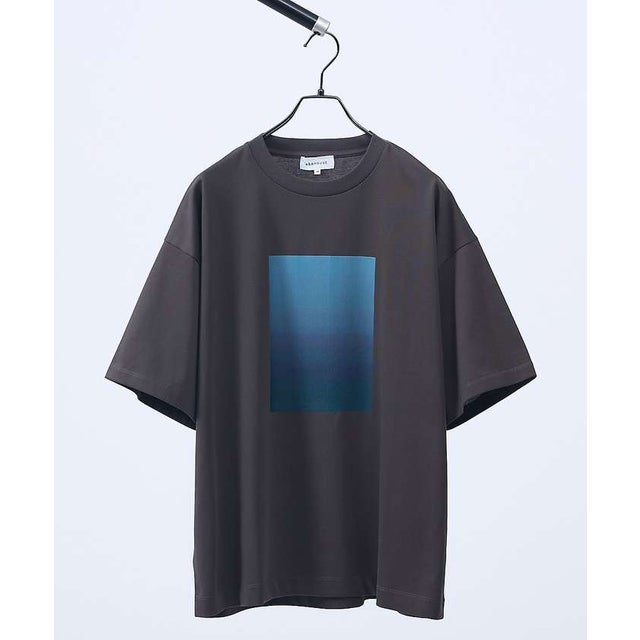 グラデーション グラフィック プリントTシャツ/オーバーサイズ （チャコールグレー）