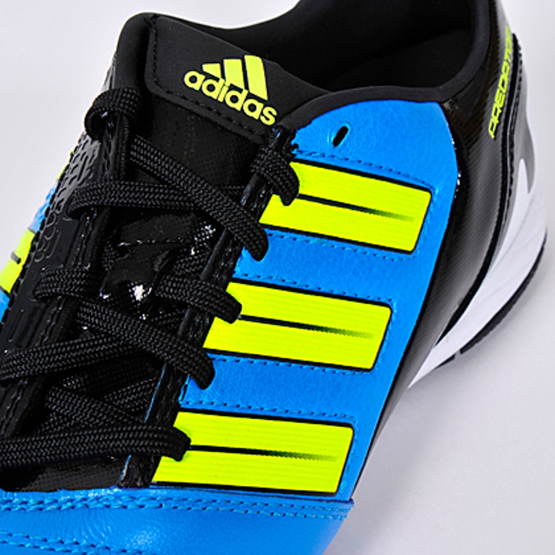 adidas アディダス プレデターアブソラド TRX TF ジュニア（ブルー