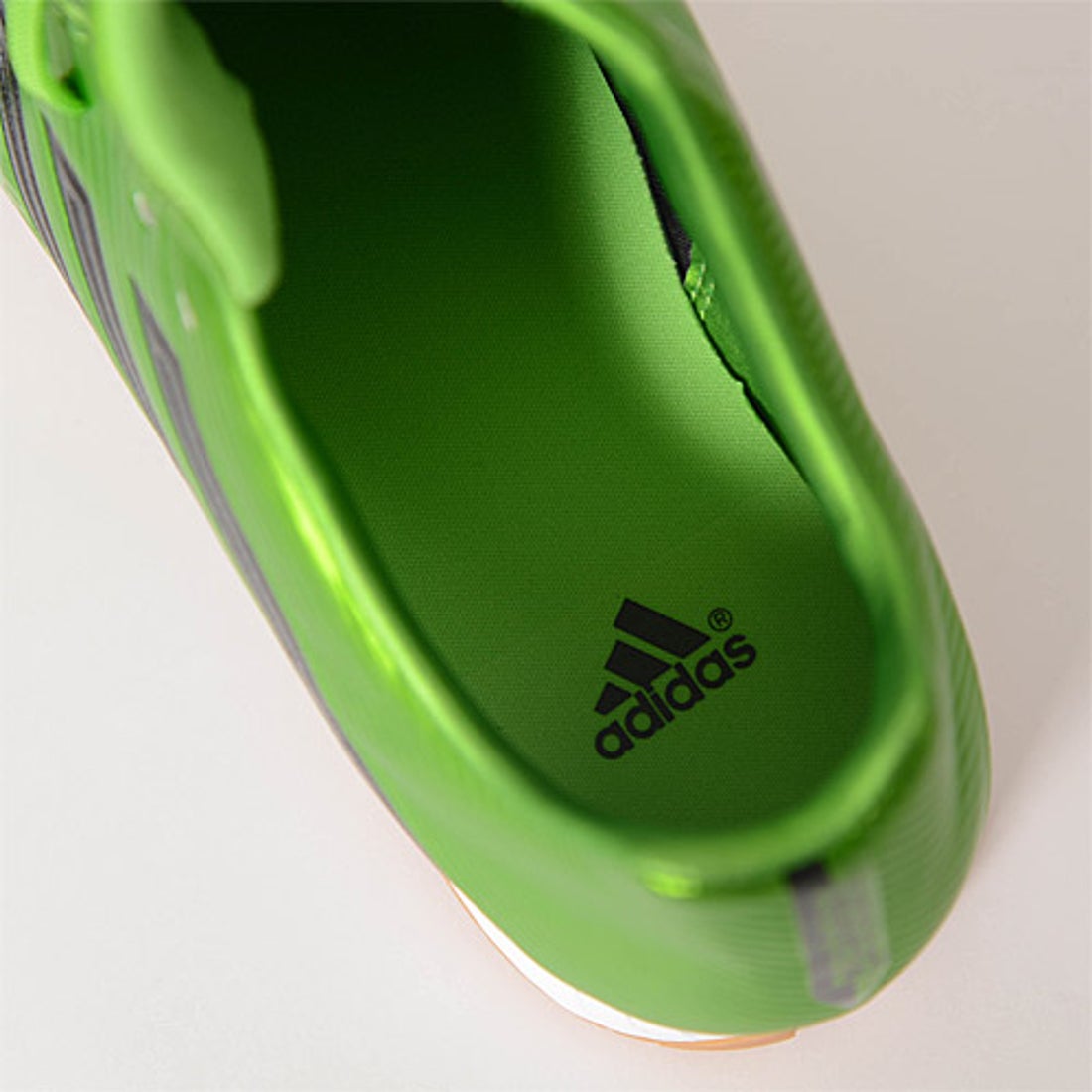 adidas アディダス プレデター アブソラド LZ TRX IN(ライトグリーン