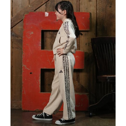 アディダス adidas ジップアップ パーカー フーディー キッズ 子供 クロップド丈 （BEIGE）｜詳細画像