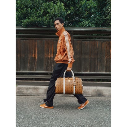 バイエルンミュンヘン × MCM トレーニングトップ｜詳細画像