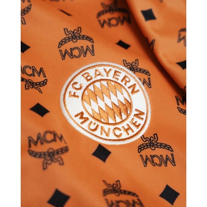 バイエルンミュンヘン × MCM トレーニングトップ｜詳細画像