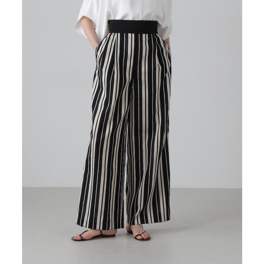 ADORE 47,300円25AWボールドストライプジャガードパンツ アドーア ADORE ボールドストライプジャガードパンツ （ブラック