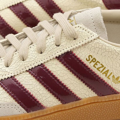 HANDBALL SPEZIAL オフホワイト/シャドーレッド/ガム [KJ9969] （オフホワイト/シャドーレッド/ガム）｜詳細画像