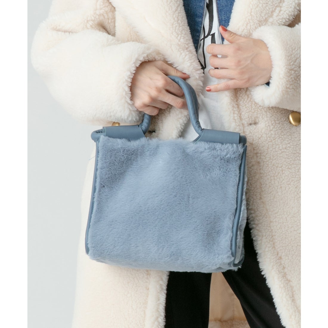 アルアバイル allureville エコファースクエアショルダーバッグ 