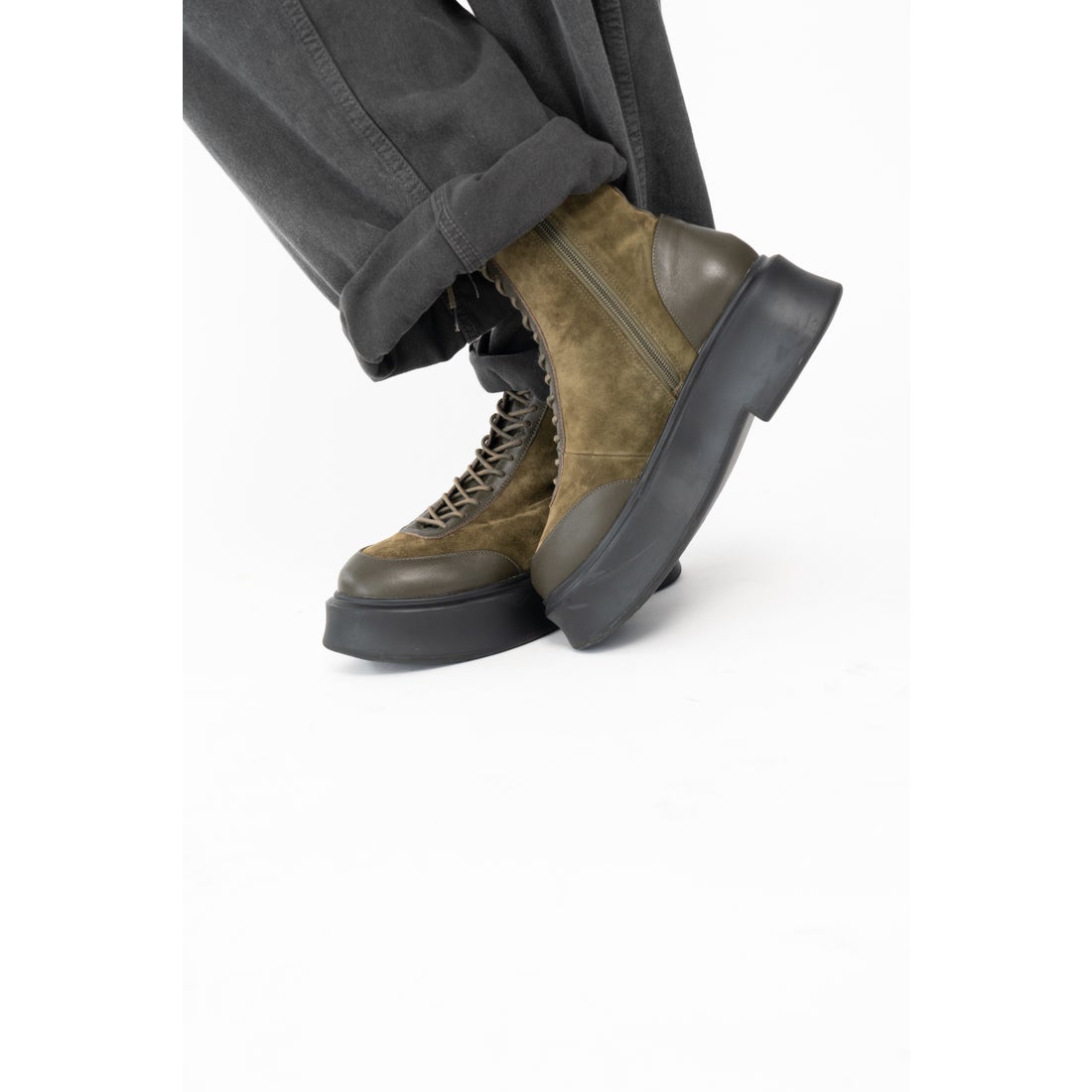 SODASHI LEATHER BOOTS （OLIVE GREEN） -ALM. official web store