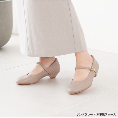 パンプス ストラップ レイン シューズ 防水 ローヒール 黒 痛くない 幅広 走れる ラウンドトゥ 3.5cm 太ソール ぺたんこ 外反母趾気味母趾気味 甲高 リクルート （ベージュ（本革風スムース））｜詳細画像