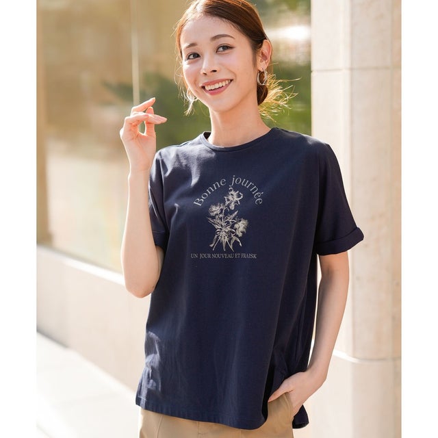 フラワープリント ロゴTシャツ （ネイビー）