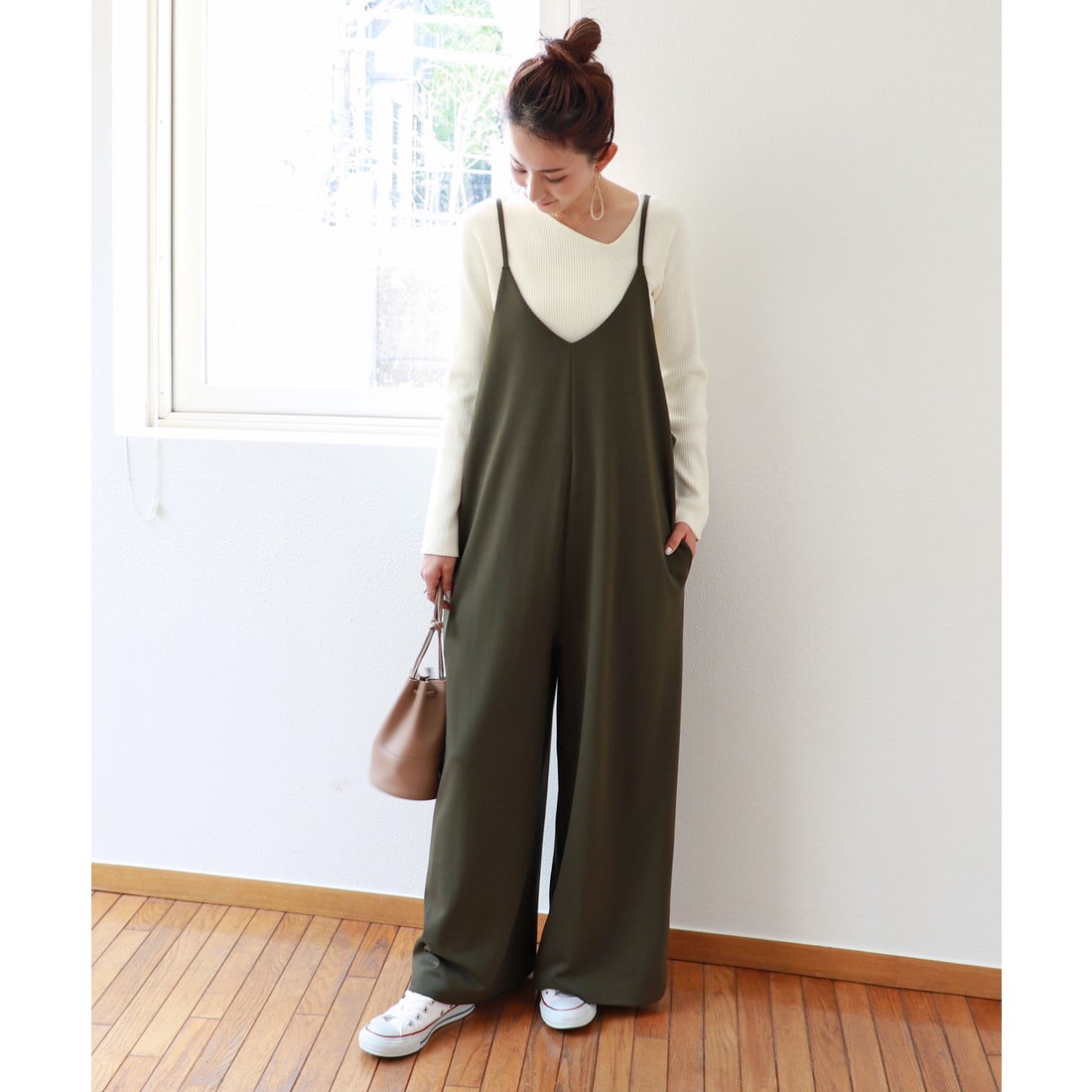 アンドミー andme ポンチ素材 ストレッチ ワイド サロペット （カーキ 