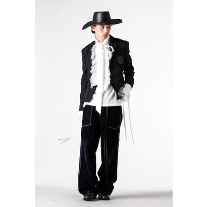 PETON DESTRUCTURED SLIM FIT CONTRAST EDGE BLAZER WITH EMBROIDERED EMBLEM（Black）｜詳細画像