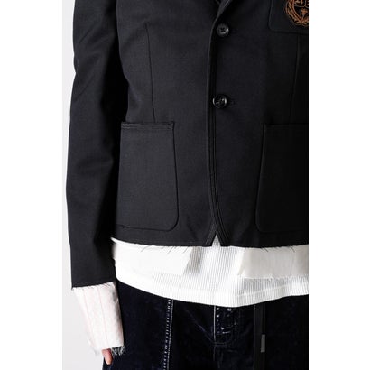 PETON DESTRUCTURED SLIM FIT CONTRAST EDGE BLAZER WITH EMBROIDERED EMBLEM（Black）｜詳細画像