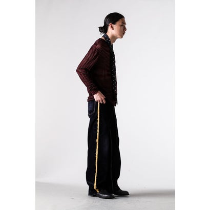 RACIN CREW NECK LIGHT SWEATER（Black/Red）｜詳細画像