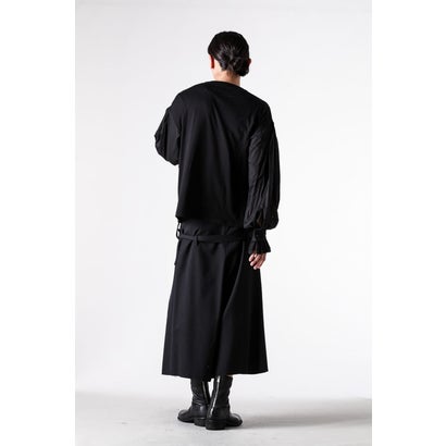 ALREK RELAX FIT BOXY T-SHIRT WITH COTTON SHIRT SLEEVES AND LACE RUFFLES（Black）｜詳細画像