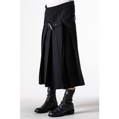 JEPPE PLEATED CROPPED TROUSERS（Black）｜詳細画像