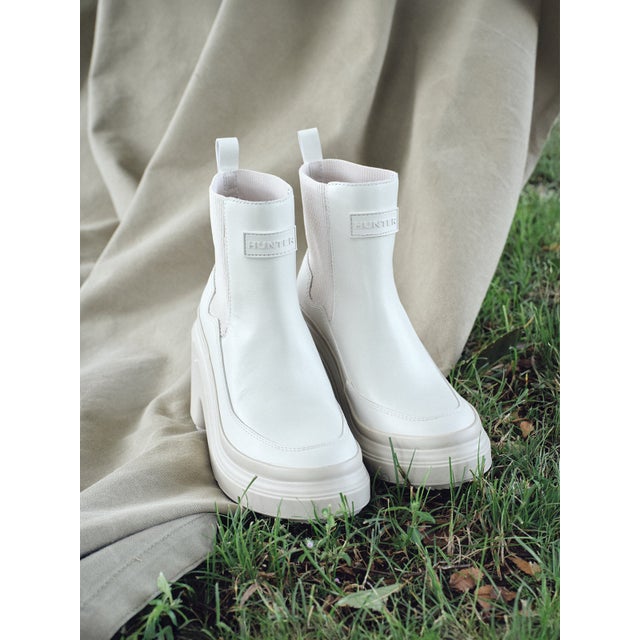 【HUNTER for anuans】 CHELSEA BOOT （ECRU）