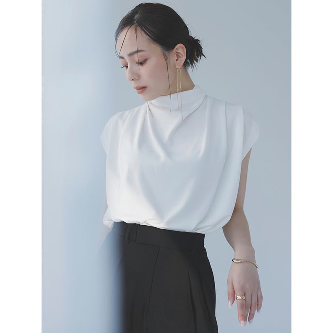 アニュアンス anuans ドレープネックカットトップス （BLACK