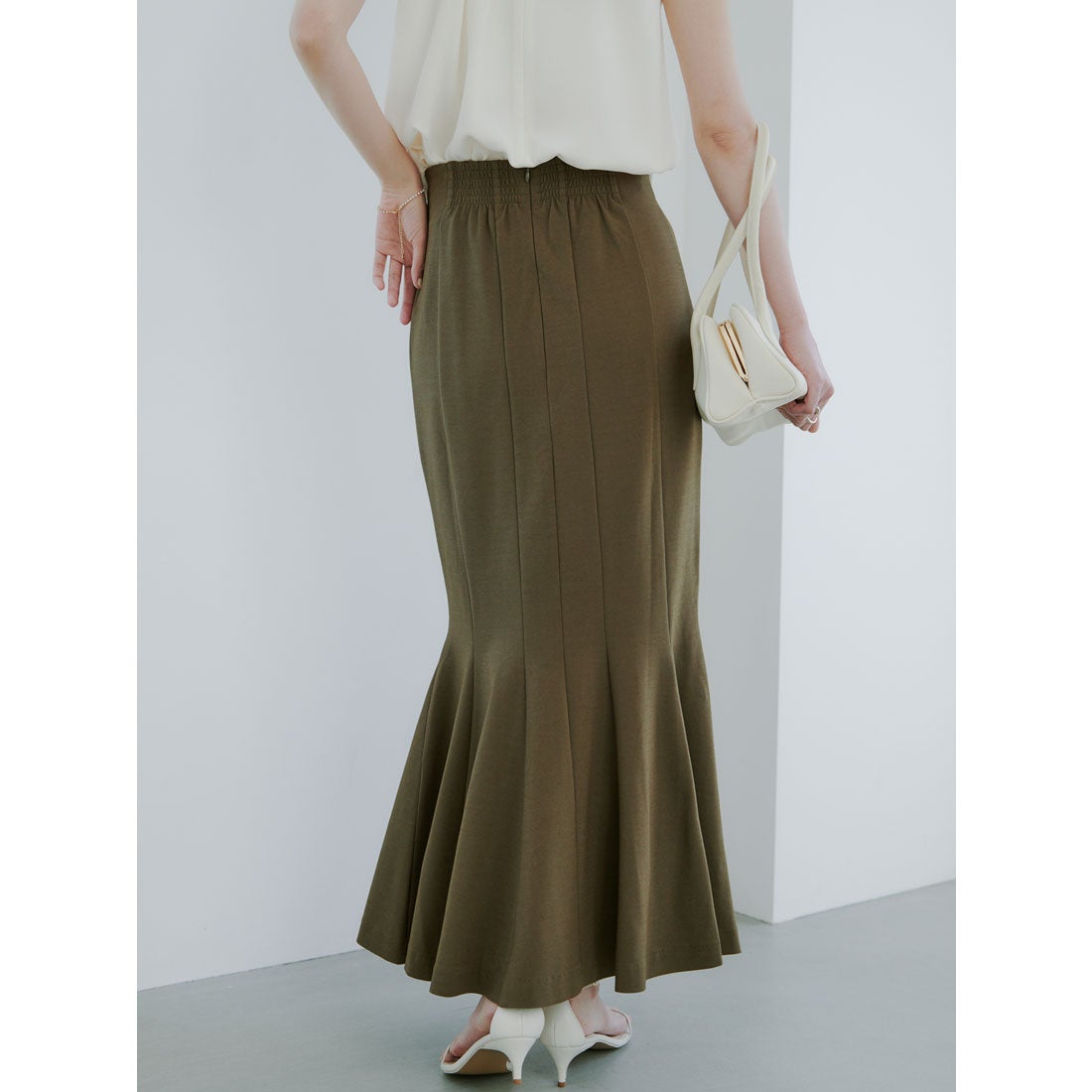 アニュアンス anuans パネルフレアカットスカート （KHAKI