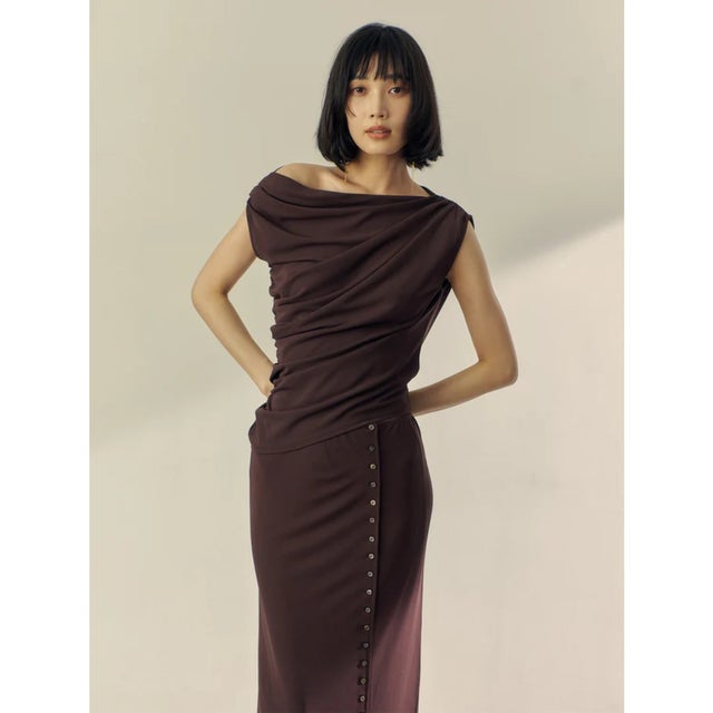 アシメネックドレープカットトップス （BROWN）