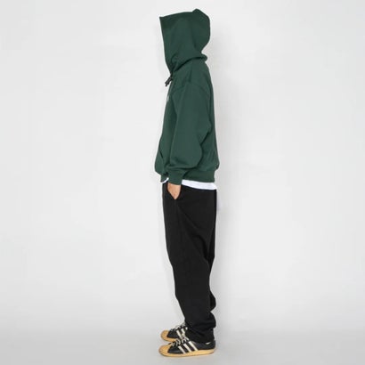 ロゴ エンブロイダリー フーディー（Logo Embroidery Hoodie） （Green）｜詳細画像