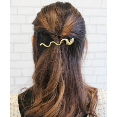 マットメタルウェーブクリップヘアアクセサリー （ゴールド）｜詳細画像