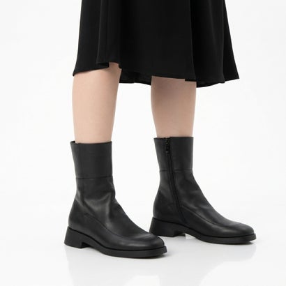 TAISKA ショートブーツ (NUBUCK)（ベージュ） （SABANA）｜詳細画像