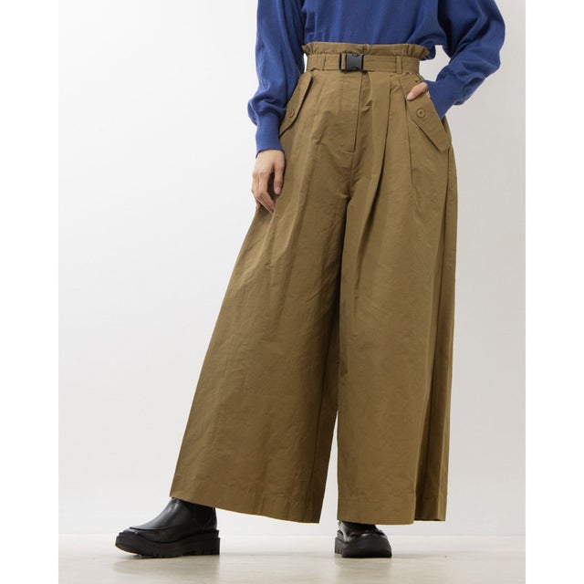 
                    a-CN Wide Flare Tack Pants （OLV）